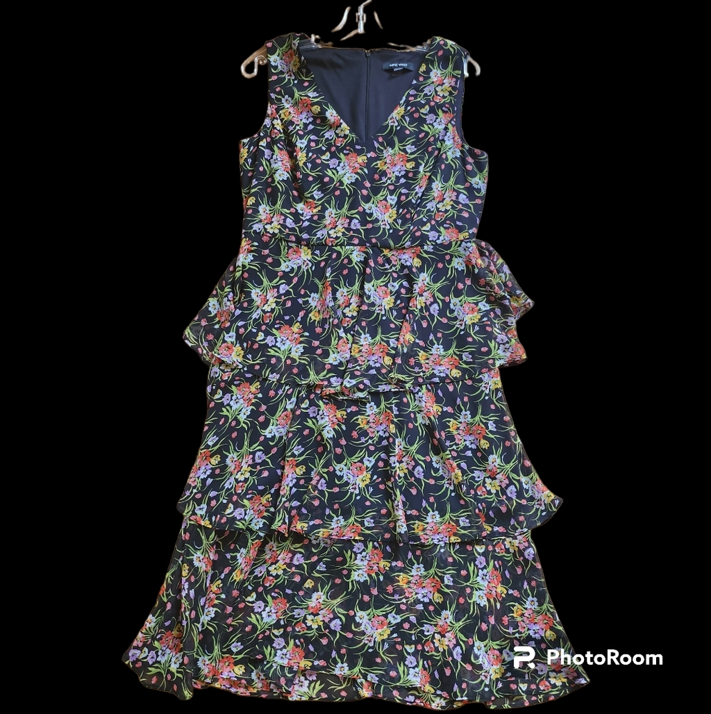 NINE WEST size 8 dressy sundress